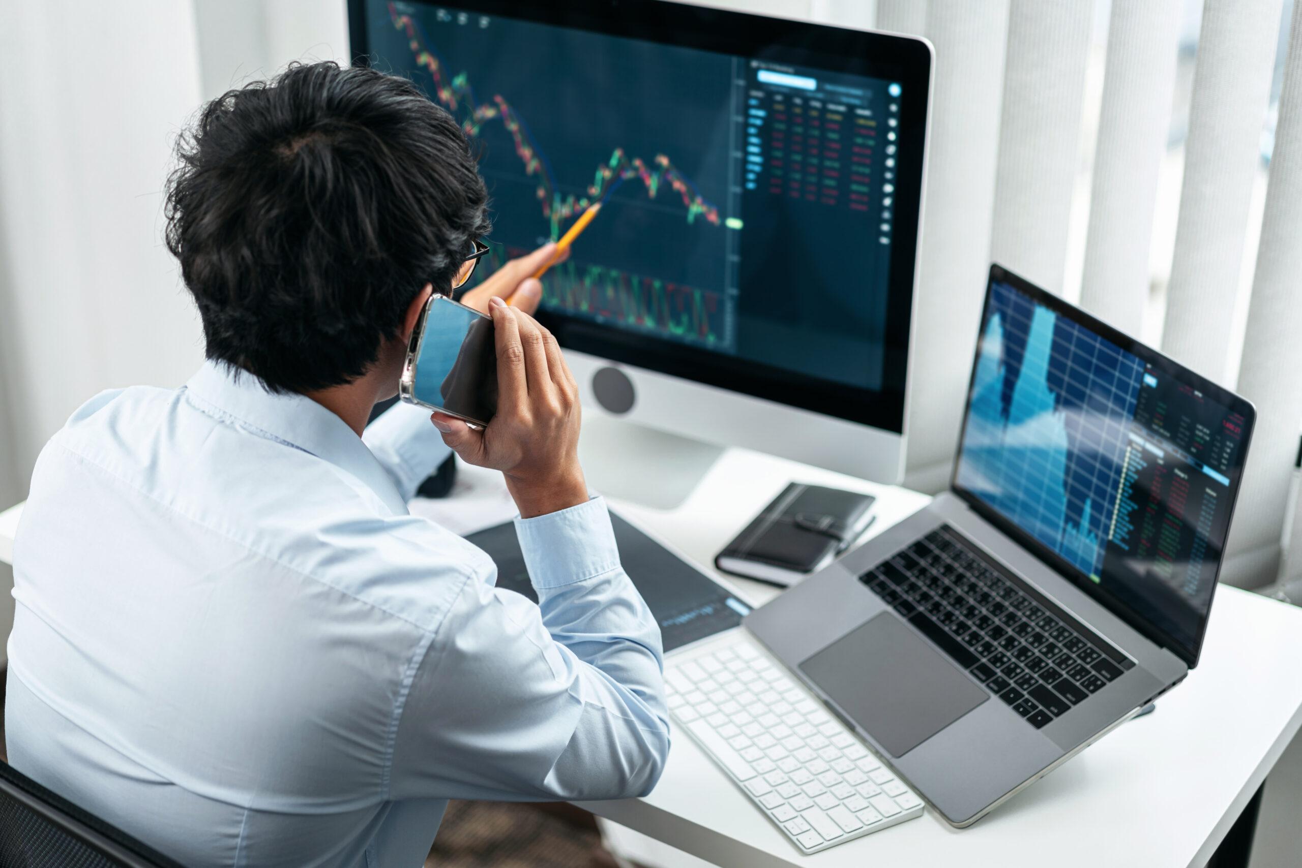 SoFi Broker Review