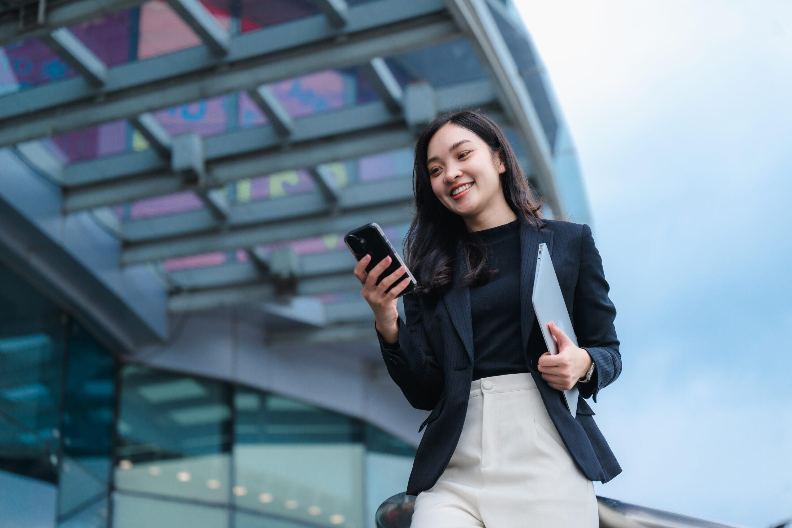 How to Use the Charles Schwab App