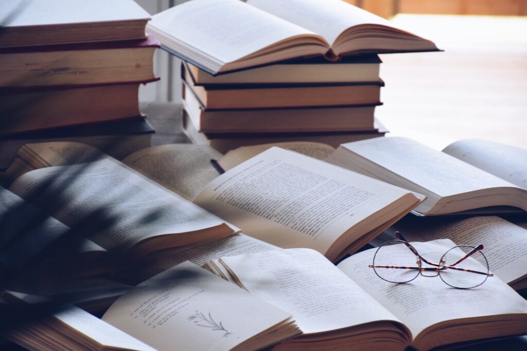 10 Personal Finance Books That Change How You Think About Money