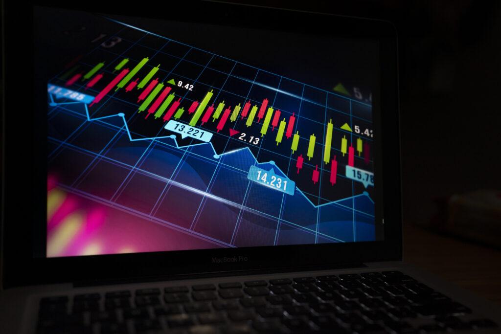 Best ETFs to Invest in SoFi